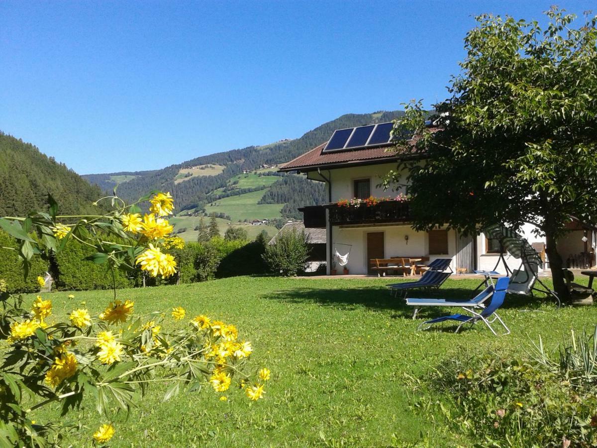 Ferienhaus-Gruenfelder Luson Buitenkant foto